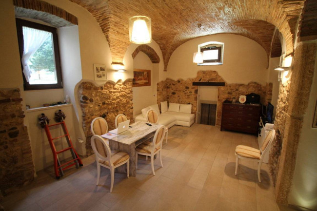 Casa indipendente in vendita a Ascoli Piceno