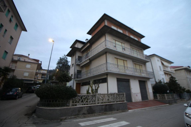 Appartamento in vendita a Castel di Lama