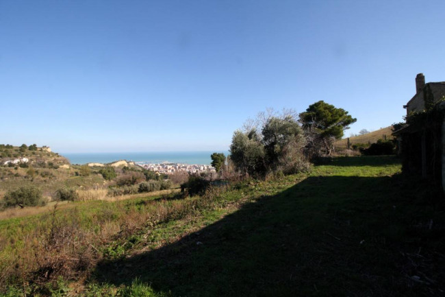 Rustico/Casale in vendita a San Benedetto del Tronto
