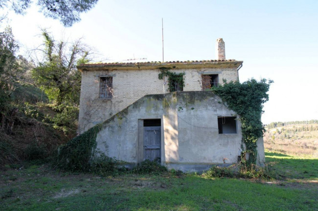 Rustico/Casale in vendita a San Benedetto del Tronto