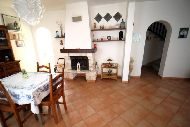 Casa indipendente in vendita a Colli del Tronto