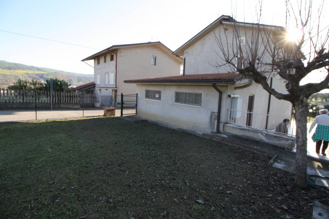 Casa indipendente in vendita a Colli del Tronto