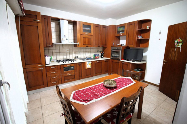 Villetta a schiera in vendita a Folignano