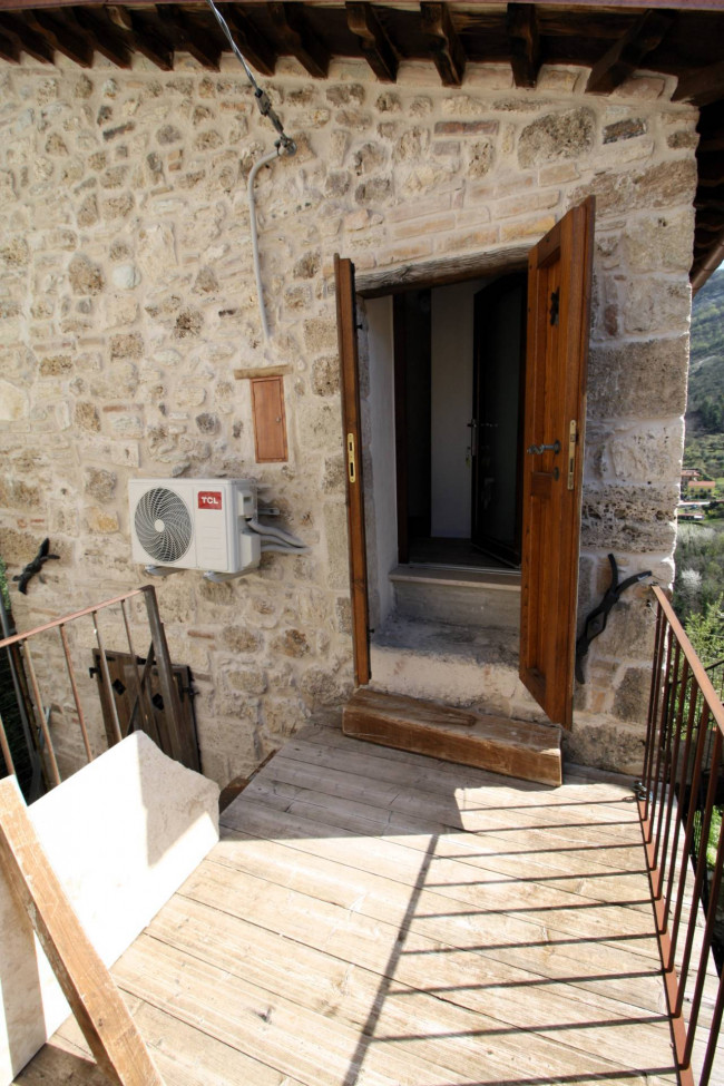 Casa Cielo Terra in vendita a Ascoli Piceno