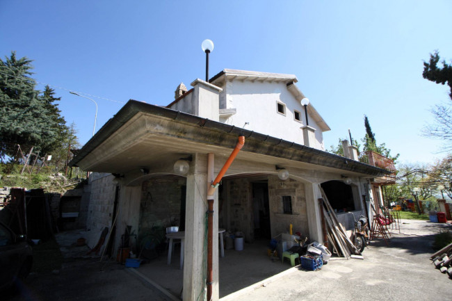 Casa indipendente in vendita a Ascoli Piceno