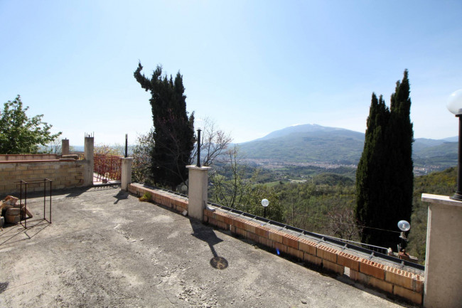 Casa indipendente in vendita a Ascoli Piceno