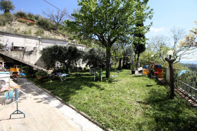 Casa indipendente in vendita a Ascoli Piceno