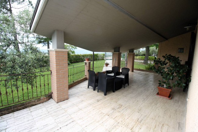 Villa in vendita a Ancarano