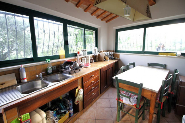 Casa indipendente in vendita a Ascoli Piceno