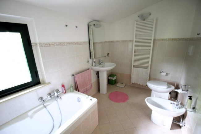 Casa indipendente in vendita a Ascoli Piceno