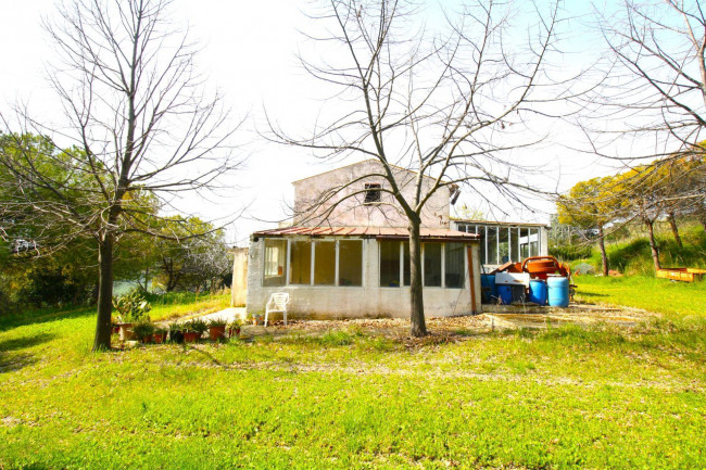 Rustico/Casale in vendita a Monteprandone