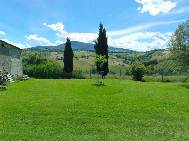 Rustico/Casale in vendita a Castignano