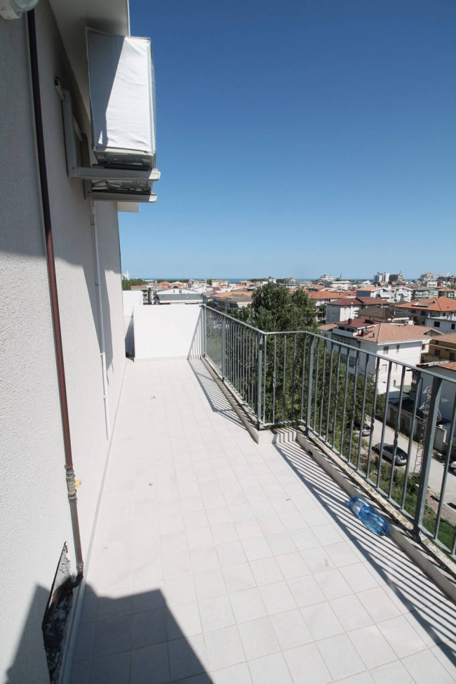 ATTICO in vendita a Alba Adriatica