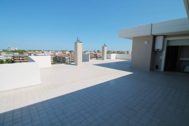 ATTICO in vendita a Alba Adriatica