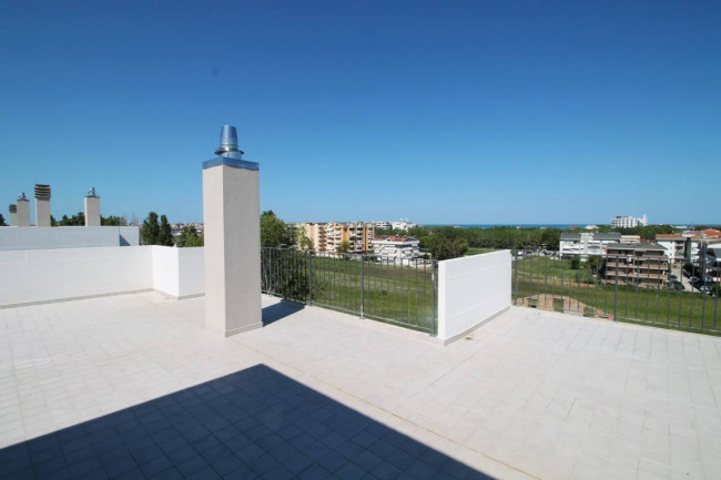 ATTICO in vendita a Alba Adriatica