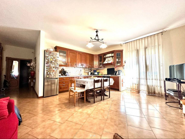 Appartamento in vendita a Colli del Tronto