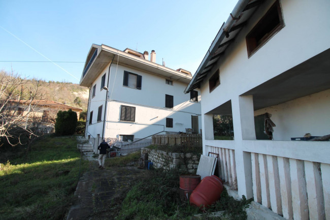 Casa indipendente in vendita a Ascoli Piceno