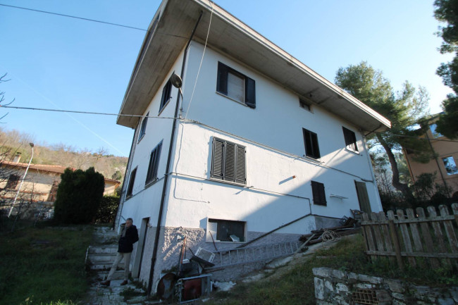 Casa indipendente in vendita a Ascoli Piceno