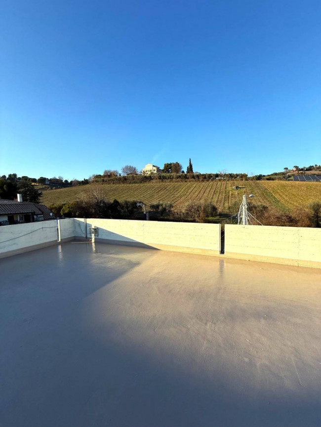 Appartamento in vendita a Colli del Tronto