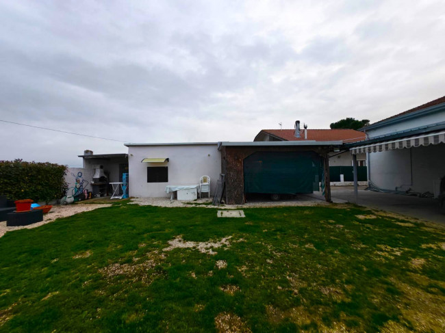 Casa indipendente in vendita a Corropoli