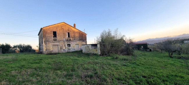 Rustico in vendita a Monteprandone