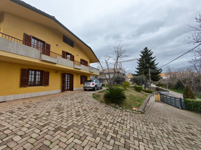 Villa in vendita a Sant'Omero