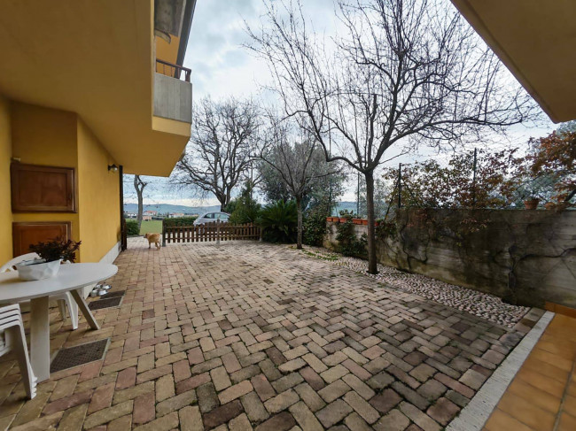Villa in vendita a Sant'Omero