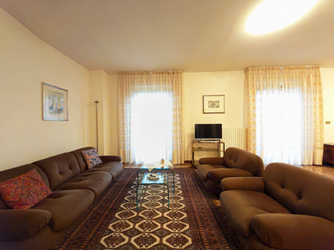 Villa in vendita a Sant'Omero