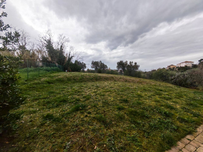 Villa in vendita a Sant'Omero