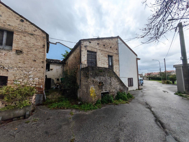 Appartamento in vendita a Sant'Egidio alla Vibrata