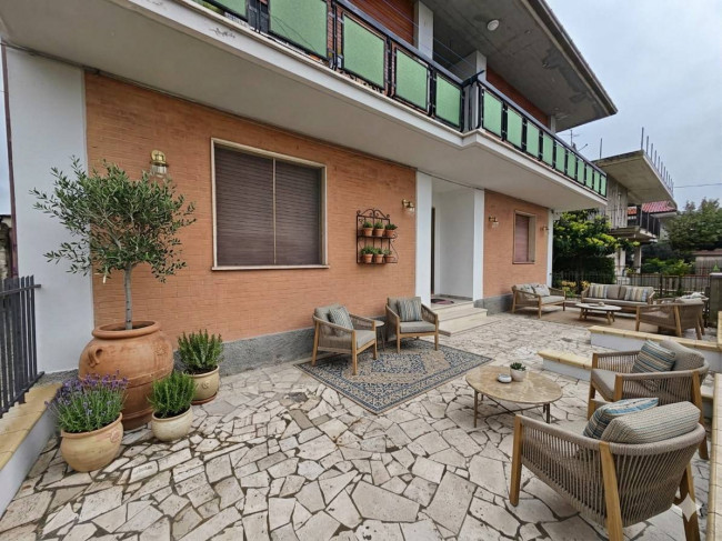 Appartamento in vendita a Sant'Egidio alla Vibrata