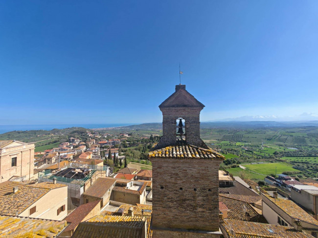 Appartamento in vendita a Colonnella