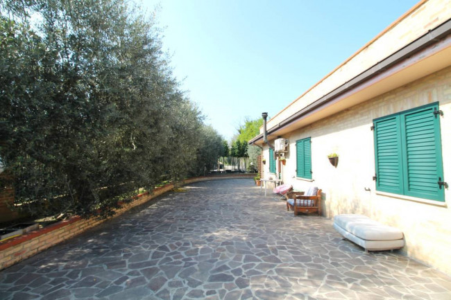 Villa in vendita a Spinetoli