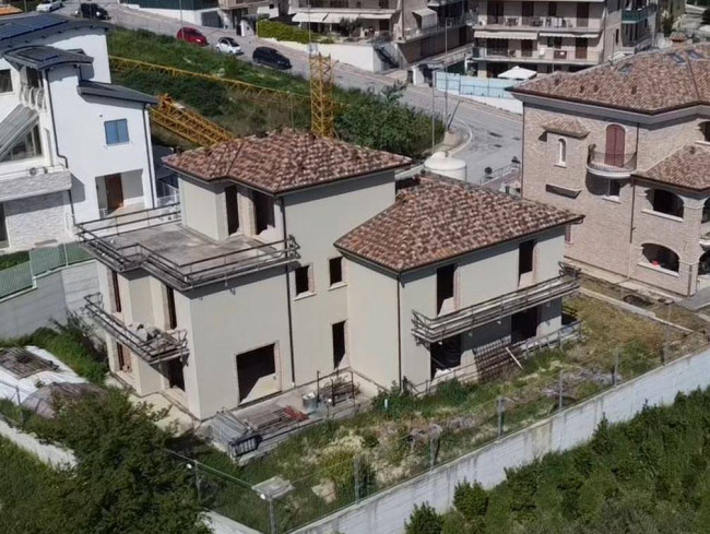 Villetta bifamiliare in vendita a Monteprandone