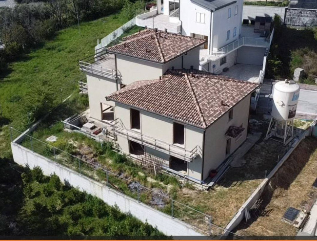 Villetta bifamiliare in vendita a Monteprandone