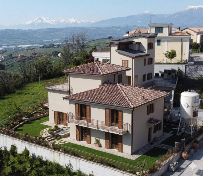 Villetta bifamiliare in vendita a Monteprandone