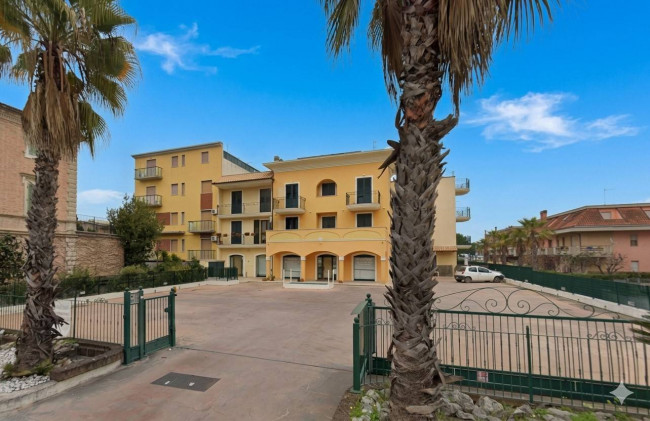Appartamento in vendita a Cupra Marittima