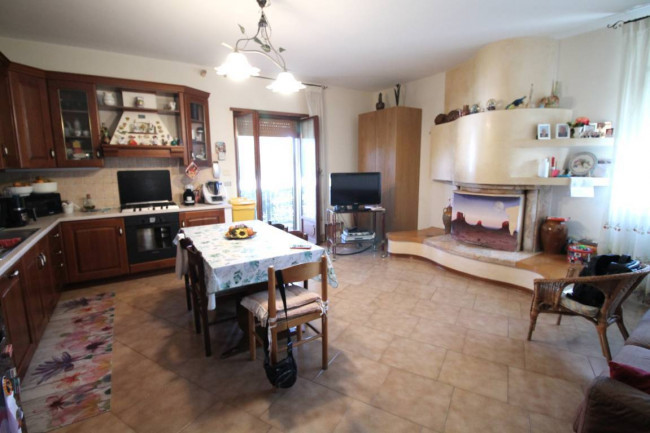 Appartamento in vendita a Colli del Tronto