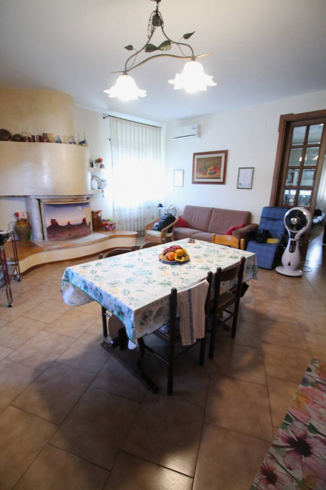 Appartamento in vendita a Colli del Tronto