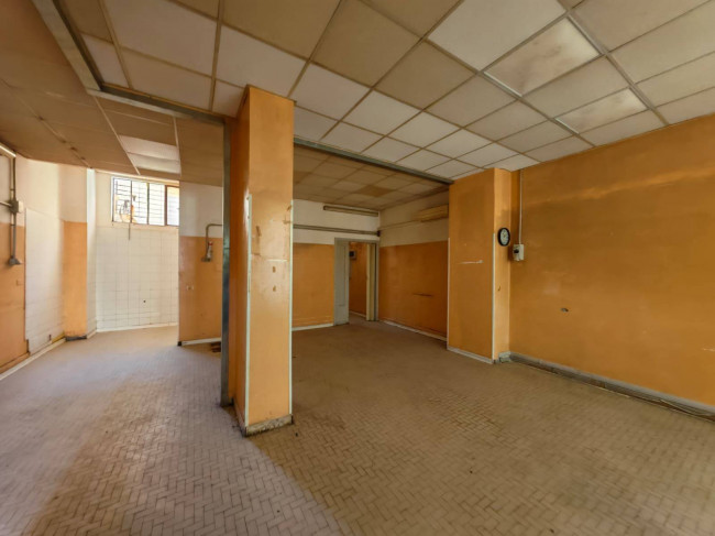 Locale commerciale in vendita a San Benedetto del Tronto