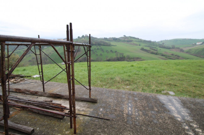 Rustico/Casale in vendita a Ascoli Piceno