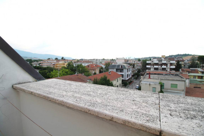 Appartamento in vendita a Sant'Egidio alla Vibrata
