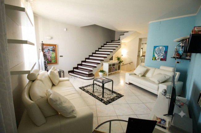 Casa Cielo Terra in vendita a Spinetoli