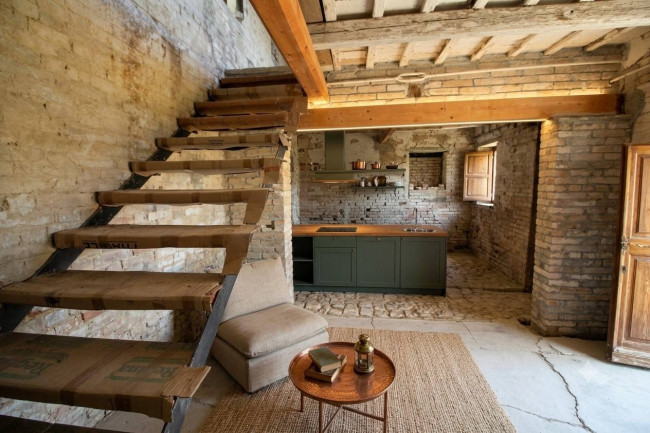 Rustico/Casale in vendita a Carassai