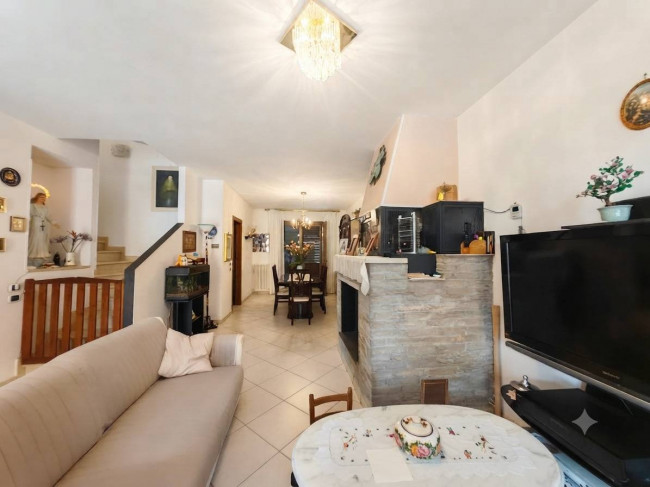 Appartamento in vendita a Nereto