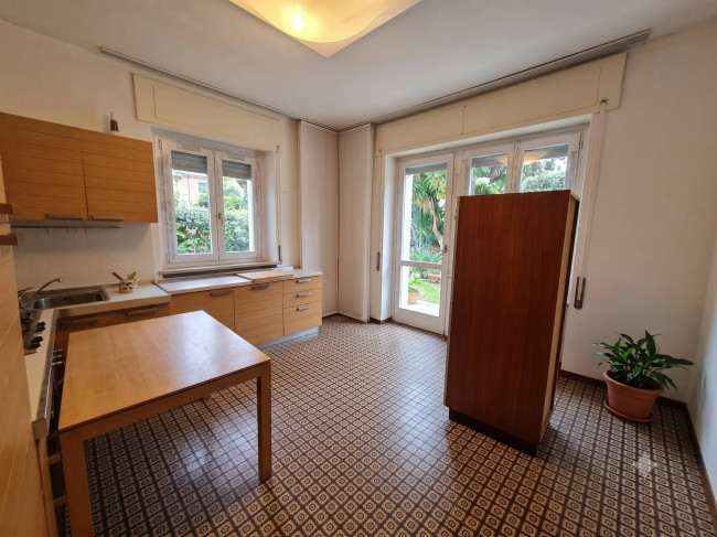 Villa in vendita a Nereto