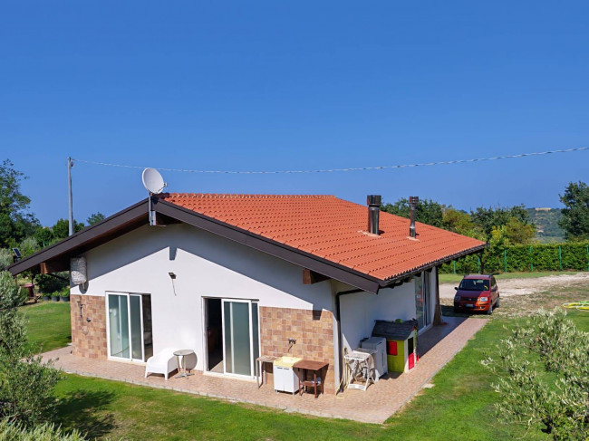 Casa indipendente in vendita a Ripatransone