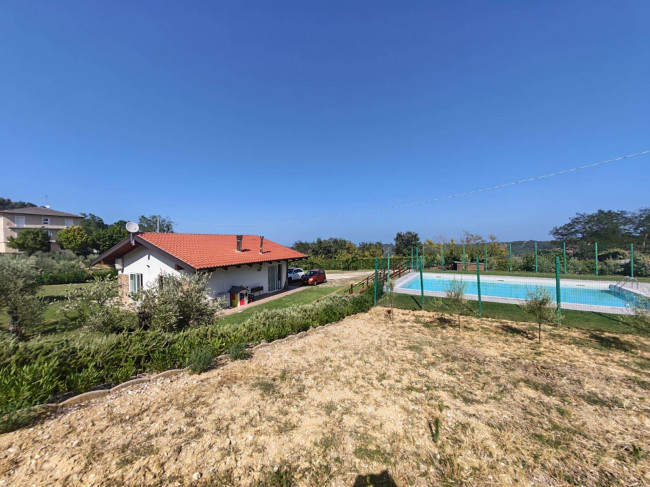 Casa indipendente in vendita a Ripatransone