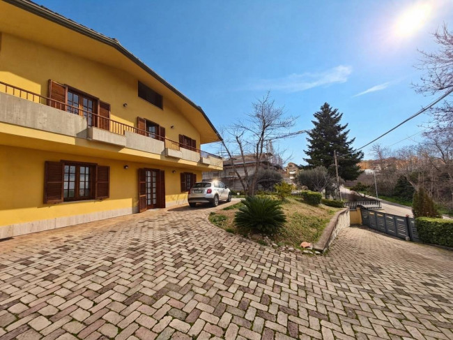 Villa in vendita a Sant'Omero