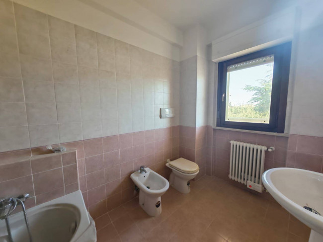 Villetta a schiera in vendita a Sant'Egidio alla Vibrata